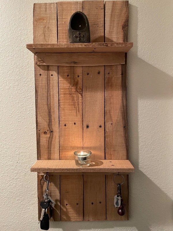 Reclaimed Pallet Wood Wall Shelf Key Rack Rustic Farmhouse Decor