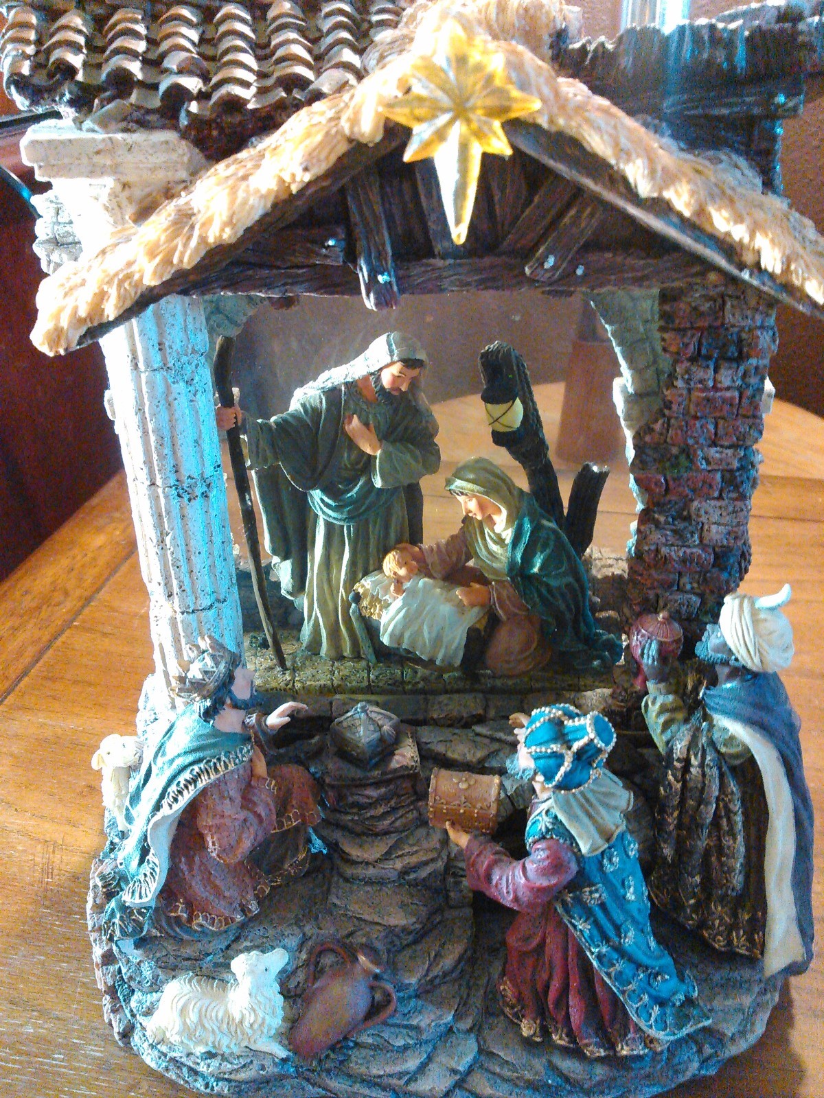 MICHAEL JACKSON  FAMILY NATIVITY SCENE VERY HEAVY WITH COA
