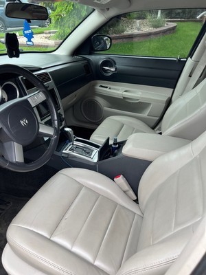 image 3 of interior