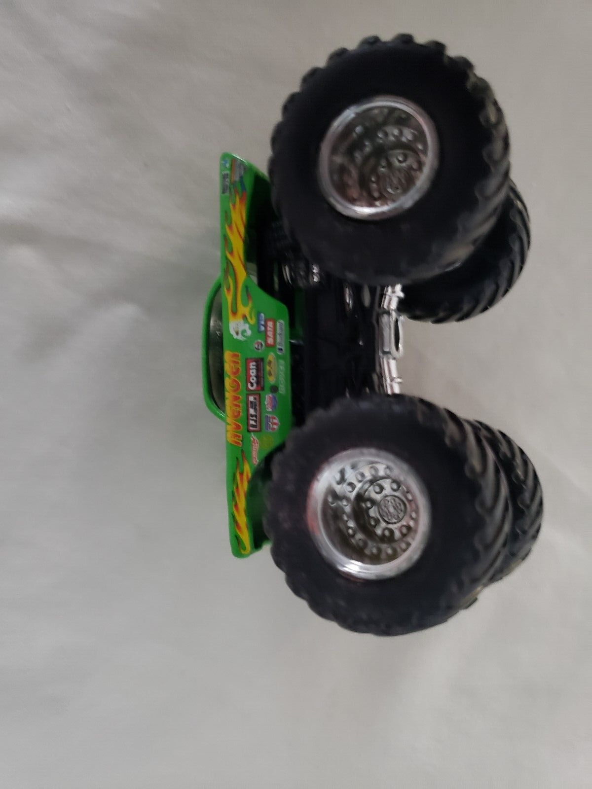 Hot Wheels Monster Jam Truck Avenger Lucas Oil Green 3.3 X 2.5"