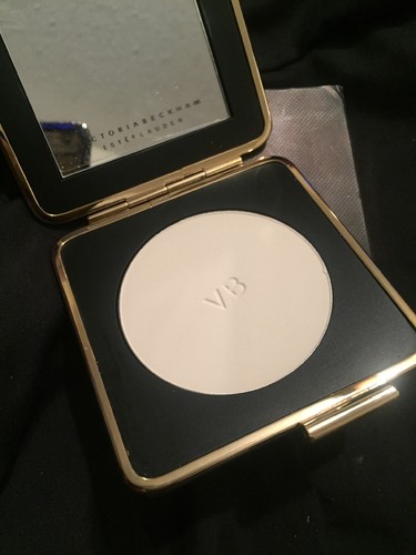 Estee Lauder Victoria Beckham Skin Perfecting Powder LE New 100% Authentic
