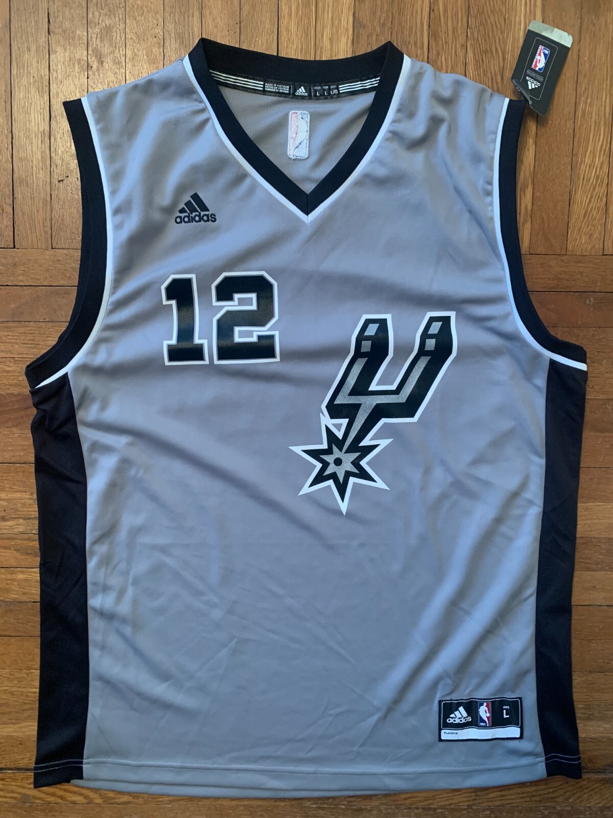 warren lotas nba spurs jersey ユニフォーム M Warren Lotas Warren Lotas San Antonio Spurs Jersey | Grailed