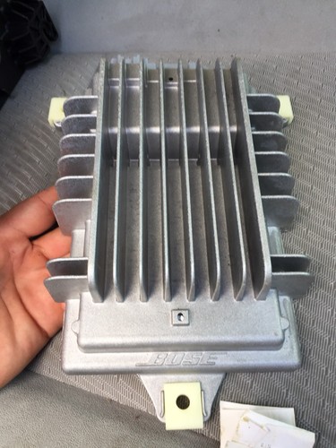 Bose Amp And Subwoofer For 2007 Gmc Sierra