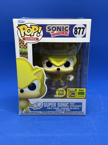 2022 SDCC Funko Pop! Super Sonic (First Appearance) #877