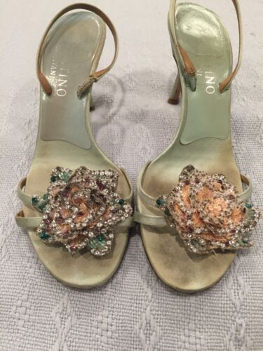 Valentino Garavani Vintage Satin Evening Shoes Sequin Flower Valentino Garavani Vintage Satin Evening Shoes Sequin Flower