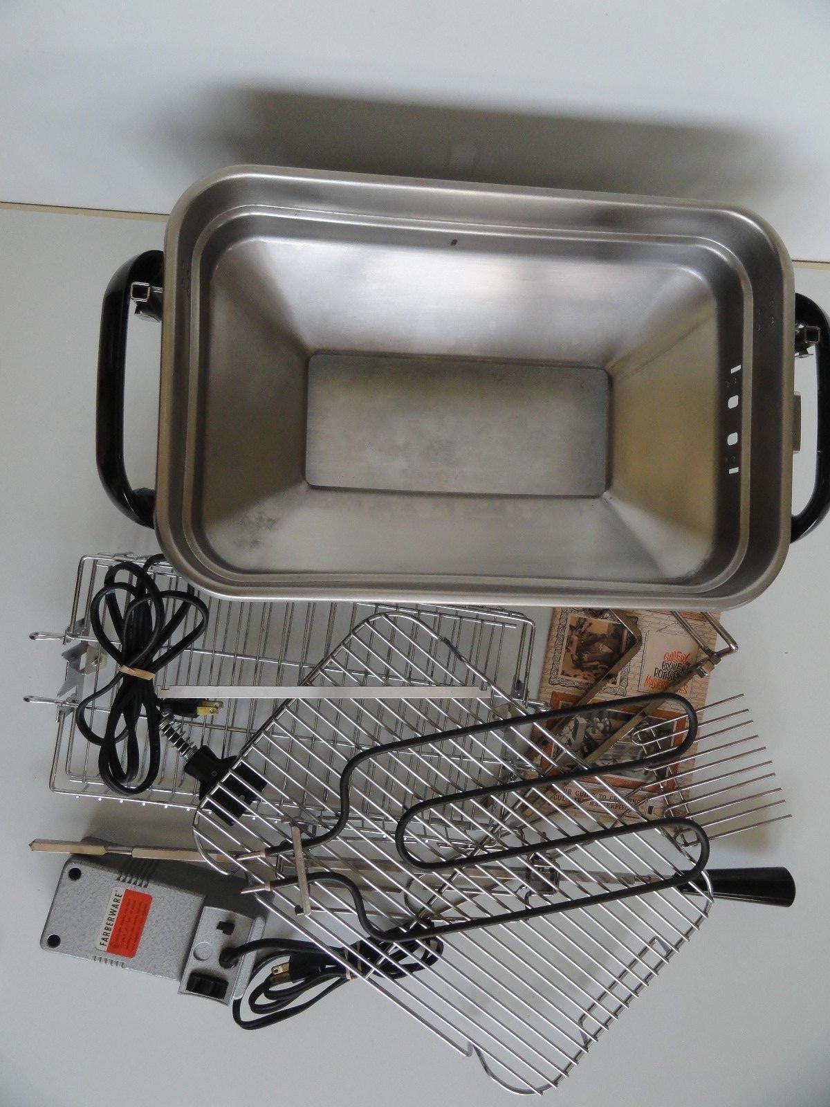 Farberware Electric Open Hearth Rotisserie Broiler Grill Basket Recipe Book