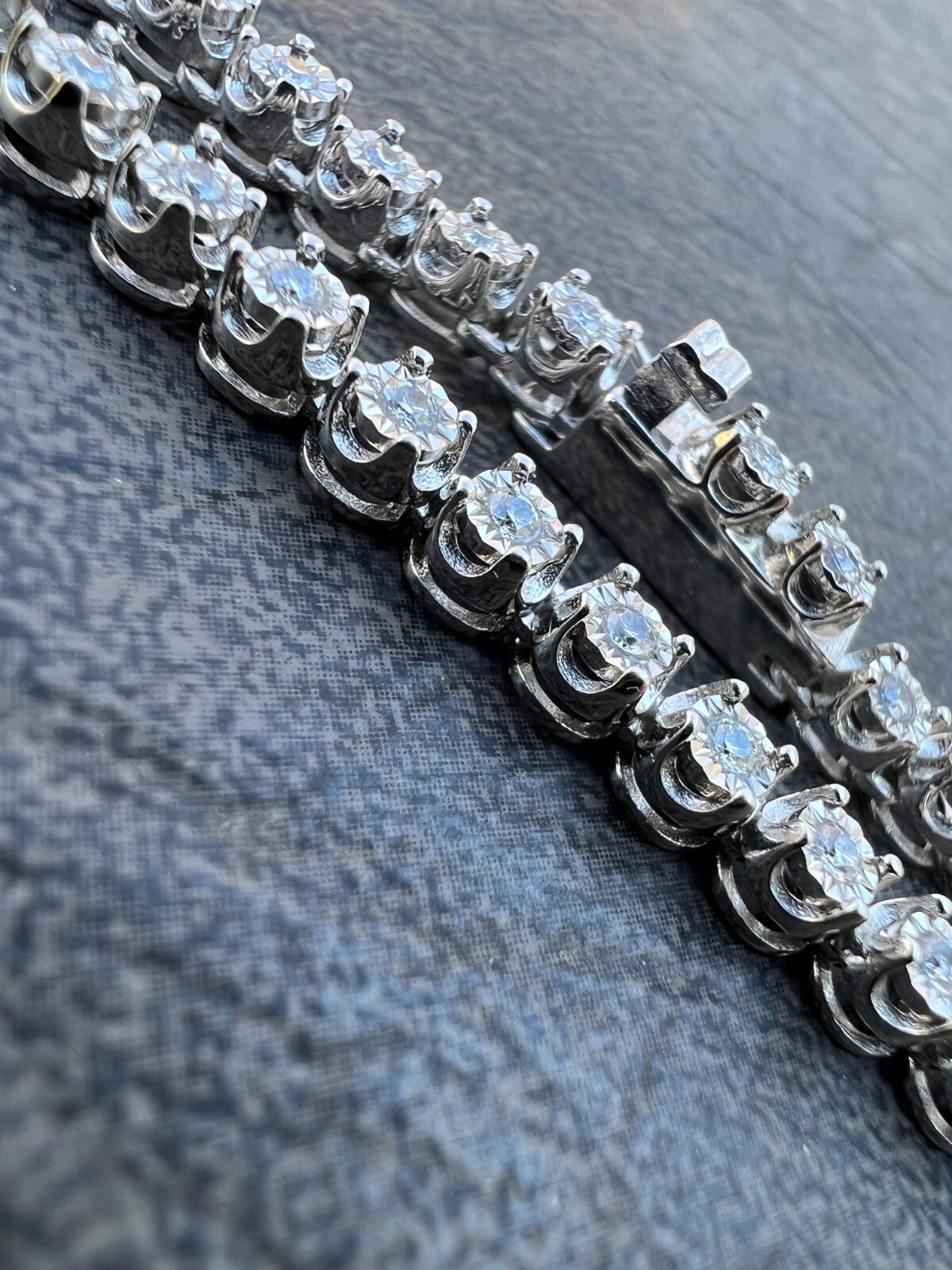 Pre-owned Harlembing 3mm Natural Vs D Diamond Illusion Set Tennis Chain Necklace In 925 Silver 2-3ct In White/colorless