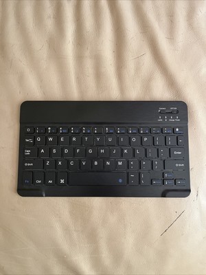 Executive Bluetooth KEYBOARD case For iPad Digital Basics 