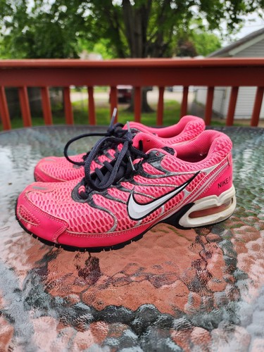 mens hot pink nike shoes
