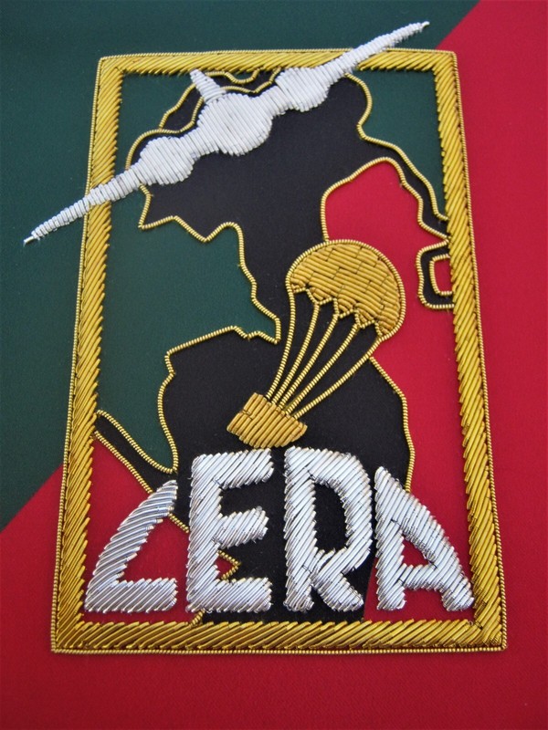 Fanion Legion Etrangere Parachutiste 2Â° Rep Le Cera  (Cannetille)