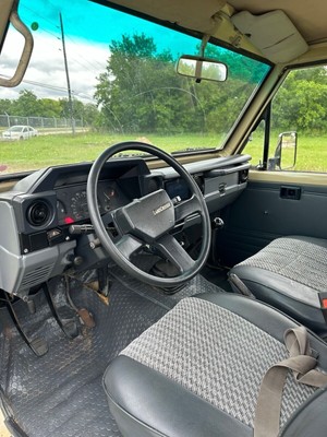 image 6 of interior
