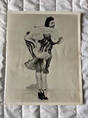 1944 ANN MILLER ORIGINAL 8 X 10 BLACK & WHITE PHOTO  Ned Scott Columbia Pictures