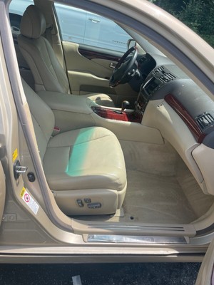 image 5 of interior