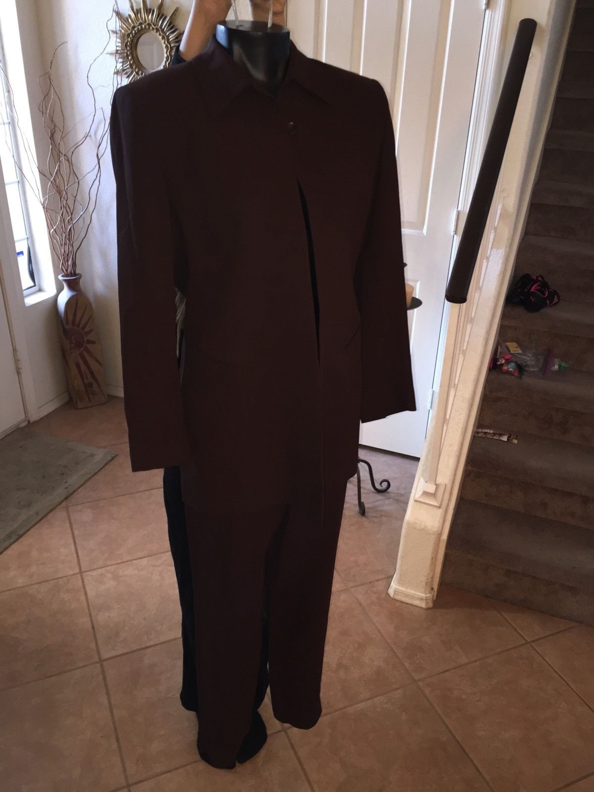 Traje de traje y traje separado para mujer Emanuel Ungaro