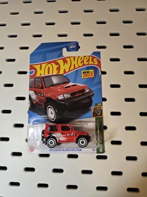 1:64 Hot Wheels Mitsubishi Pajero Evolution Diecast Model Car White BRAND NEW