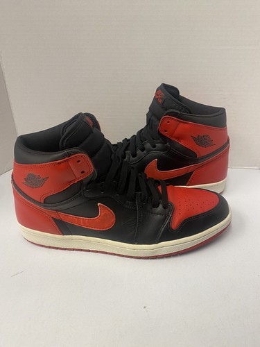 Jordan 1 Retro Bred Black Red 2001 Size 11 Used 136066-061