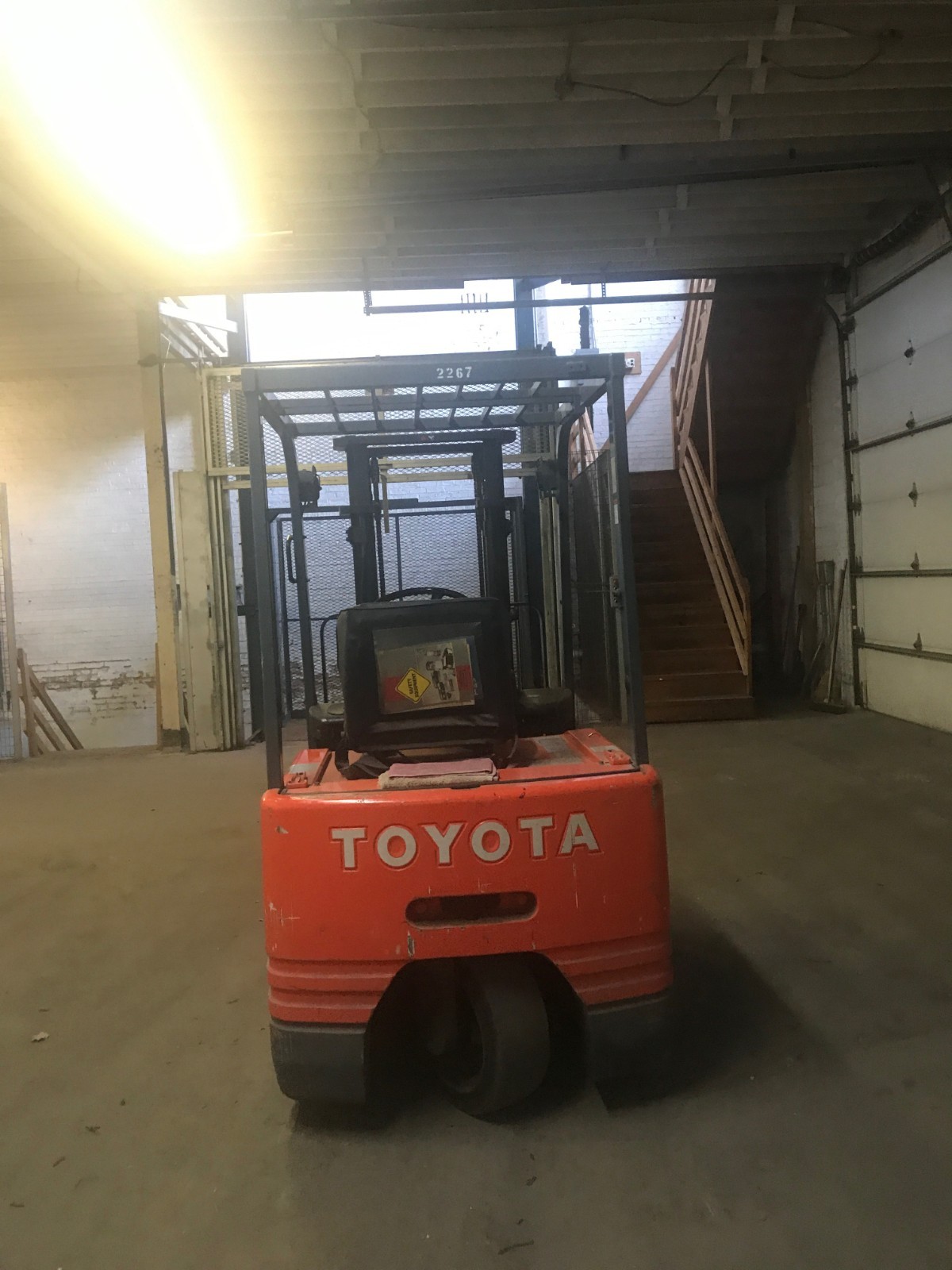 Electric Forklift, 1996 Toyota, New Battery, Works great, 3 Wheels