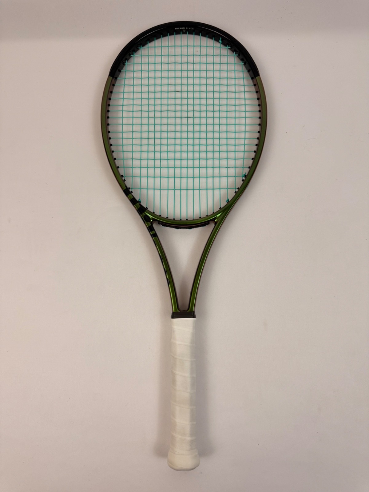 Wilson BLADE PRO 18X20 0.5インチロング V9 G2 Wilson BLADE 100 V9