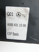 Mercedes W176 A180 15-18 ABS Steuergerät Aggregat Hydraulikblock Mercedes W176 A180 15-18 19.10.2016 A0004311500... Vorschau 5