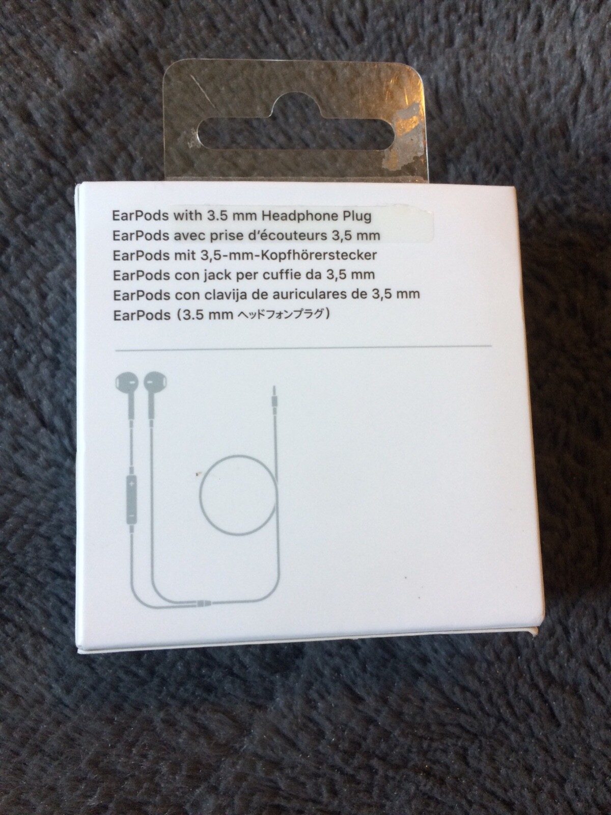 Apple Wired Headset EarPods With a 3.5mm Headphone Plug