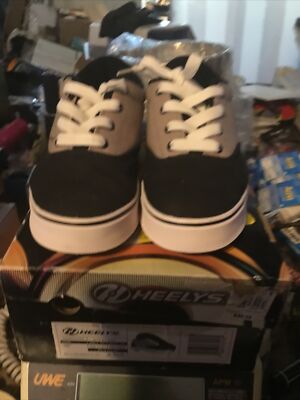 Heelys Launch CVO Navy/Grey Youth Size 3 New In Box