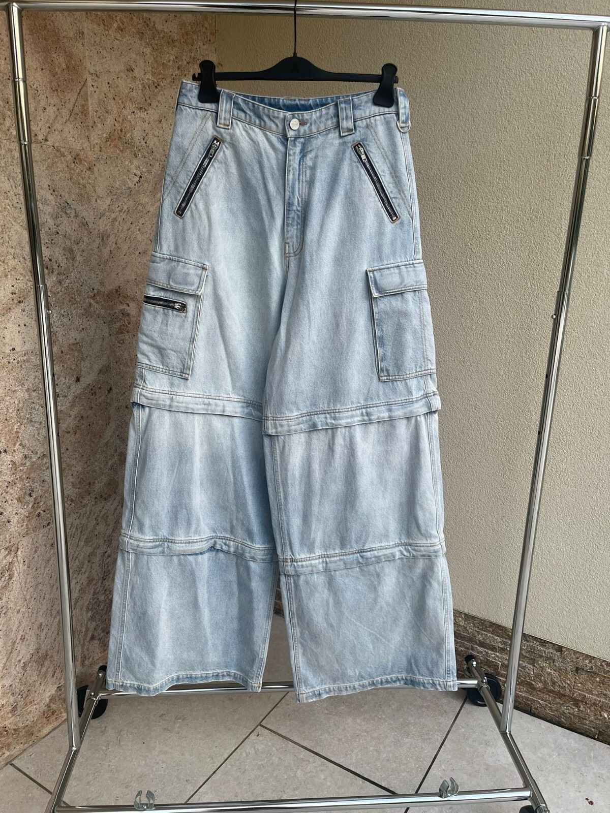 Vetements , Triple Zip Baggy Jeans in Denim Light Blue BNWT Vetements , Triple Zip Baggy Jeans in Denim Light Blue BNWT