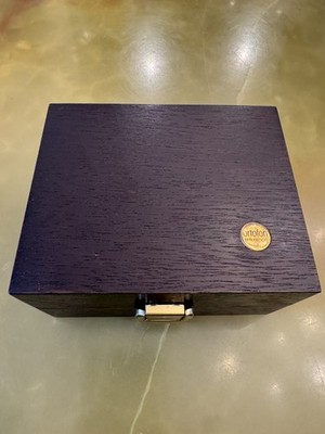 Foto dell'oggetto di un acquirente verificato