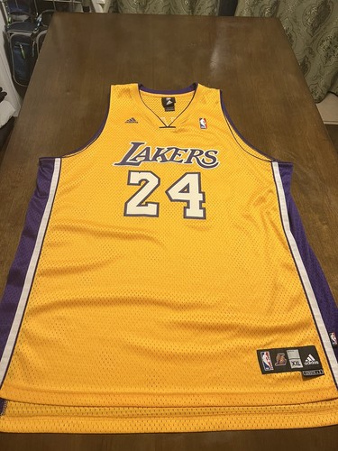 #637 adidas LAKERS 8番　BRYANT ビブス XL 古着 AUTHENTIC Vintage Kobe Bryant Adidas LA Lakers #8 Purple