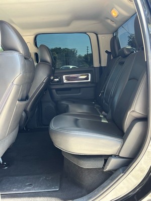 image 4 of interior