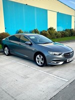 2017 Vauxhall Insignia 1.6 Turbo D ecoTec [136] SRi Nav 5dr HATCHBACK Diesel Man