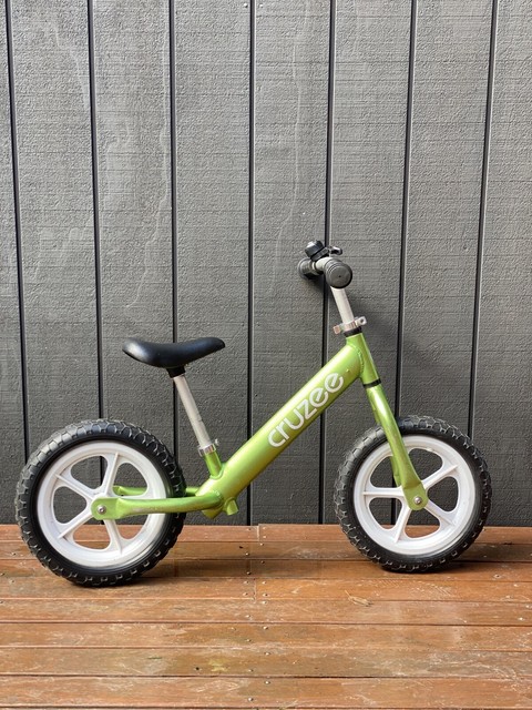 lightning mcqueen balance bike