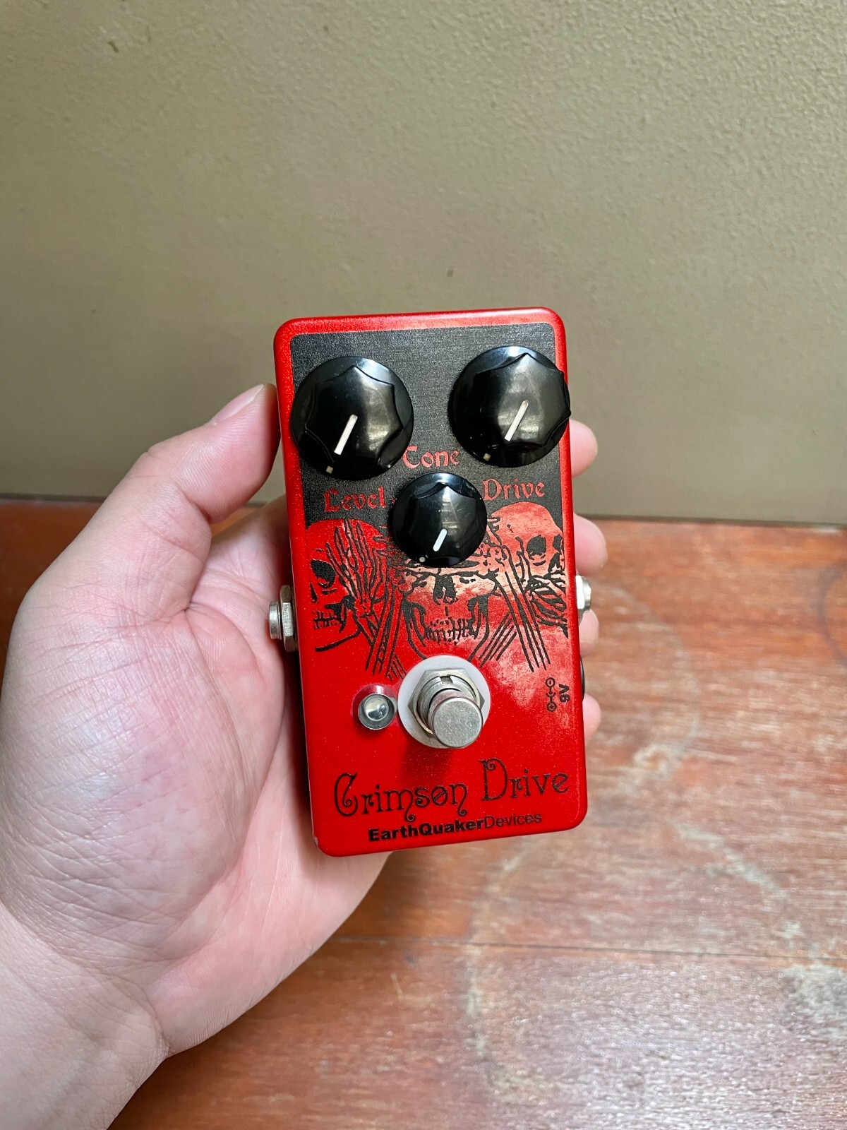 EarthQuakerDevices Crimson Drive クローン2ノブ