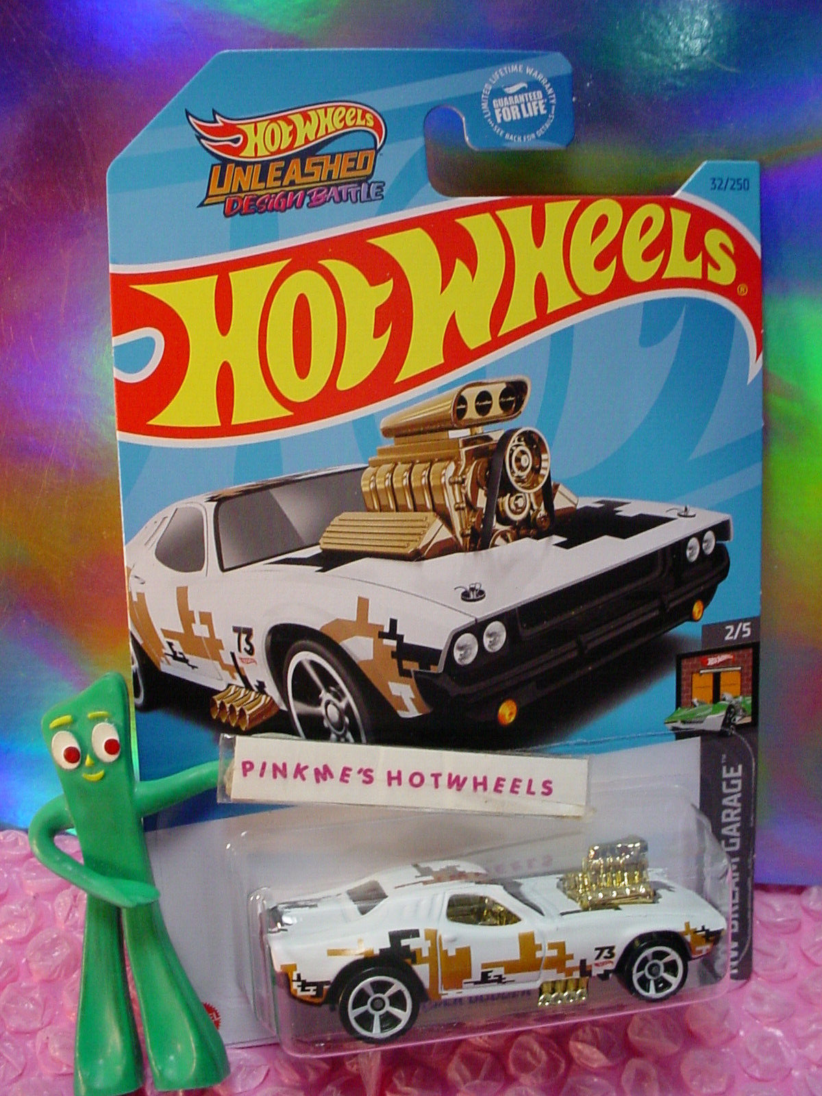 Hot Wheels Porsche 930 Rodger Dodger セット Hot Wheels Porsche 930、Rodger Dodger セット MATTEL Hot
