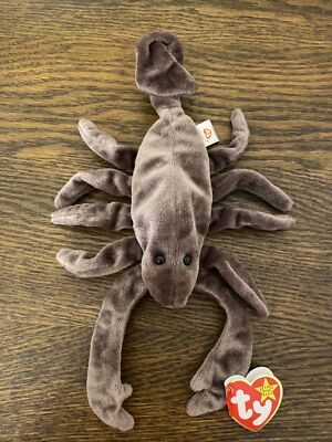 Retired 1997 Ty Beanie Baby ''Stinger'' The Scorpion  MWMT Sept 29 1997