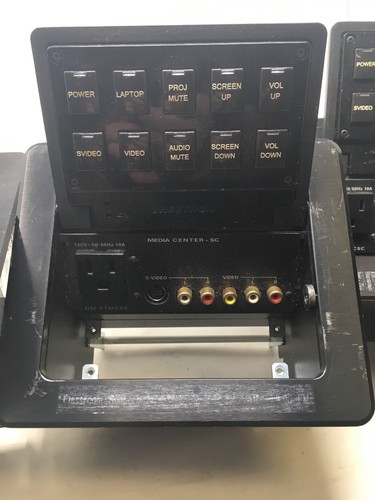 Crestron Media Center SC. Model Number QM-FTCC-B