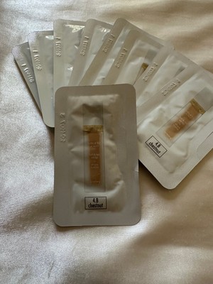 9 X Sisleya Le Teint Anti-Aging Foundation 4.B Chestnut, each sample 1.5ml