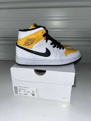 [美品]Jordan 1 \"White Perforated\" $_12.JPG?set_id=880000500F