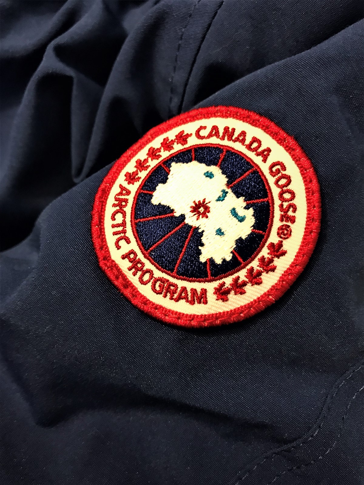 Canada Goose Boy's Youth Hooded Down-Filled Jacket_Blue_XL(18-20)