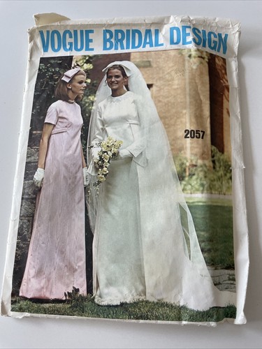 Vintage Vogue Bridal Design Sewing Pattern 2057 Wedding