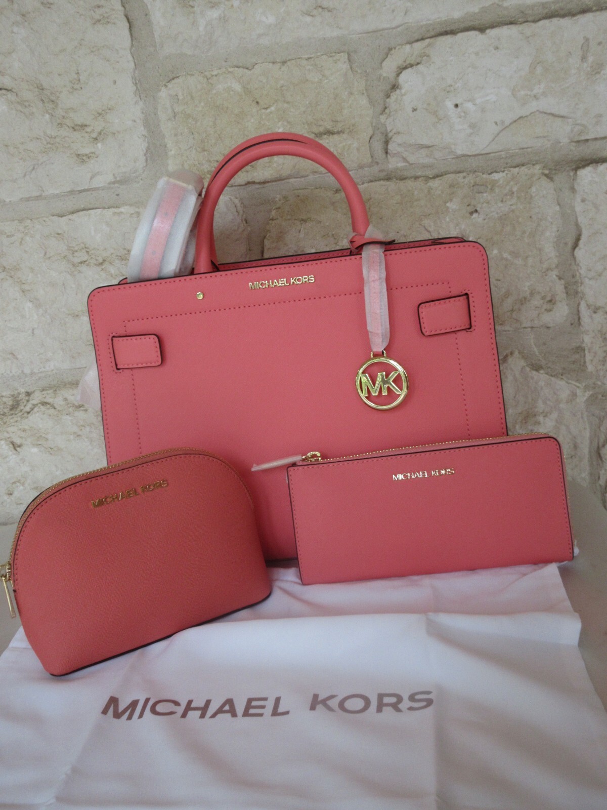 Michael Kors Bag+Wallet SET Choices, Saffiano Leather Satchel/Crossbody/Handbag