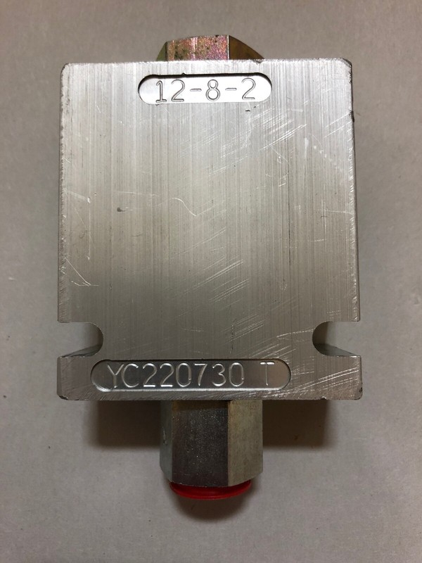 Sauer Danfoss Hydraulic Valves Surplus Industrial Equipment