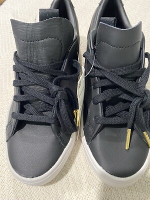 Adidas Sleek Womens Size 6