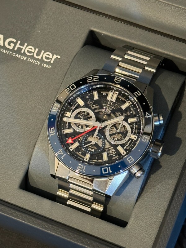 Tag Heuer Carrera Chronograph GMT Automatic Batman Bezel Watch CBG2A1Z.BA0658