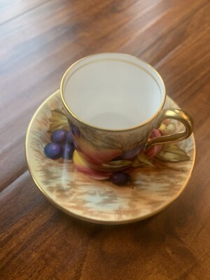 Aynsley orchard Fruit  6PC set demitasse Cups and Saucers D.Jones&N.Brunt 