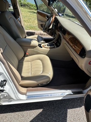 image 9 of interior