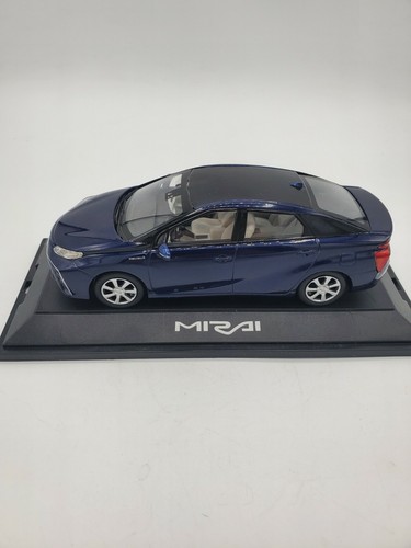 トヨタ - MIRAI ミニカー $_12.JPG?set_id=880000500F