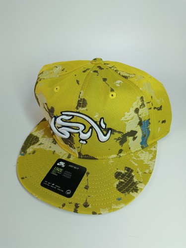 Carpet Company キャップ Nike SB x Carpet Company Skate Hat Speed Yellow One Size