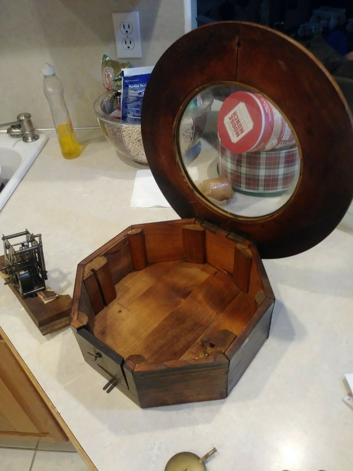 Antique round face Oak Wall Clock. Octagon case. Marked 1942
