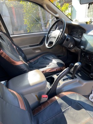 image 9 of interior
