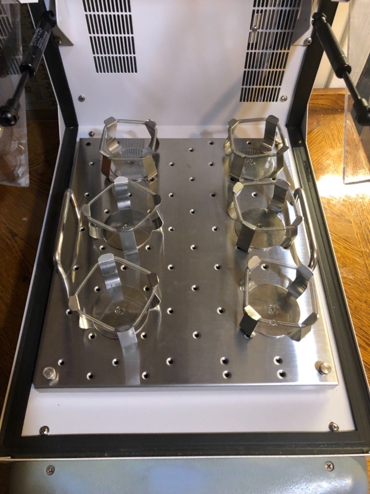 Thermo Scientific MaxQ 4450 Mini Incubated Digital Benchtop Shaker Excellent